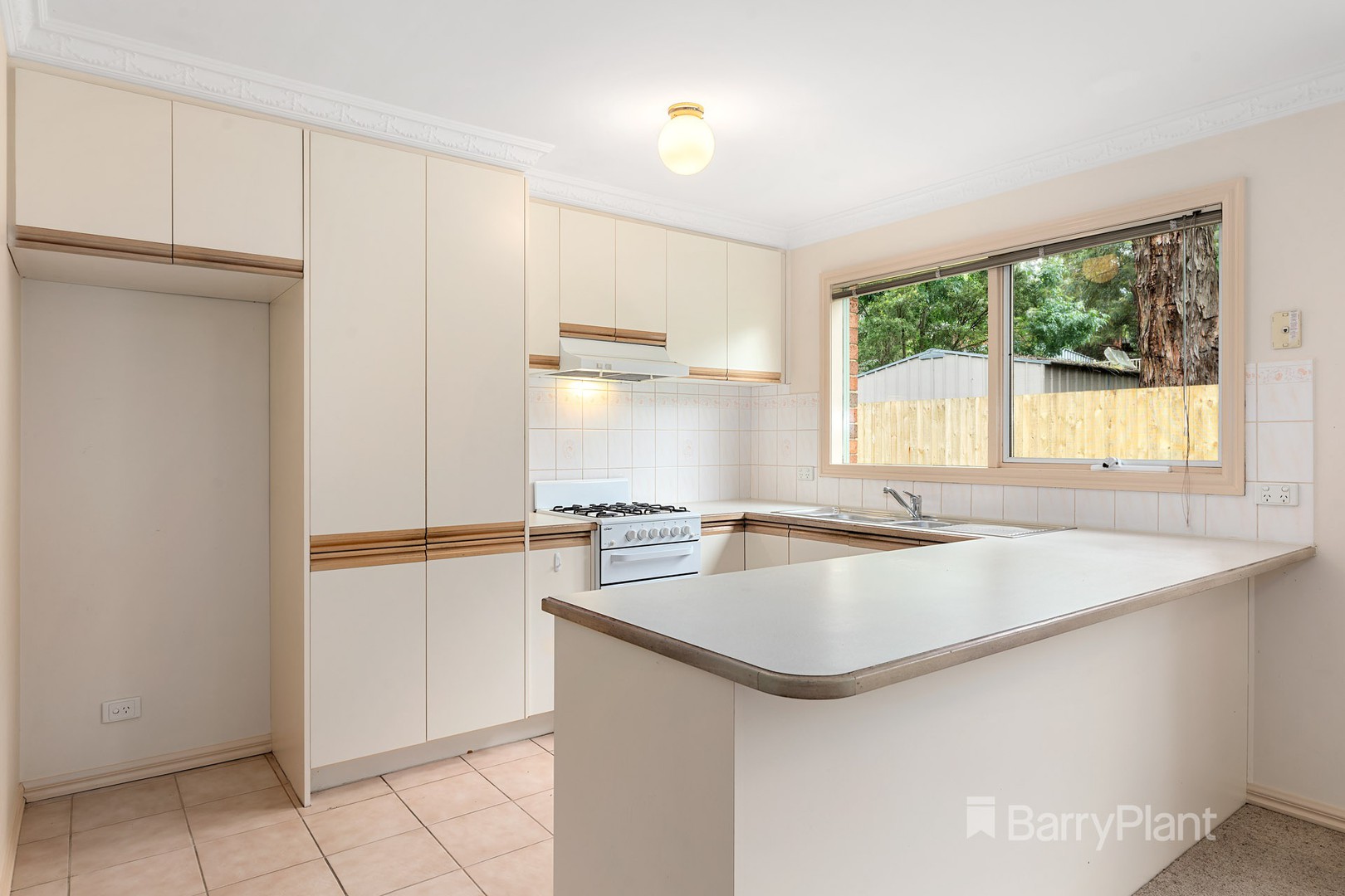 4/58 Beard Street, Eltham, VIC 3095, Eltham - Thumbnail 3