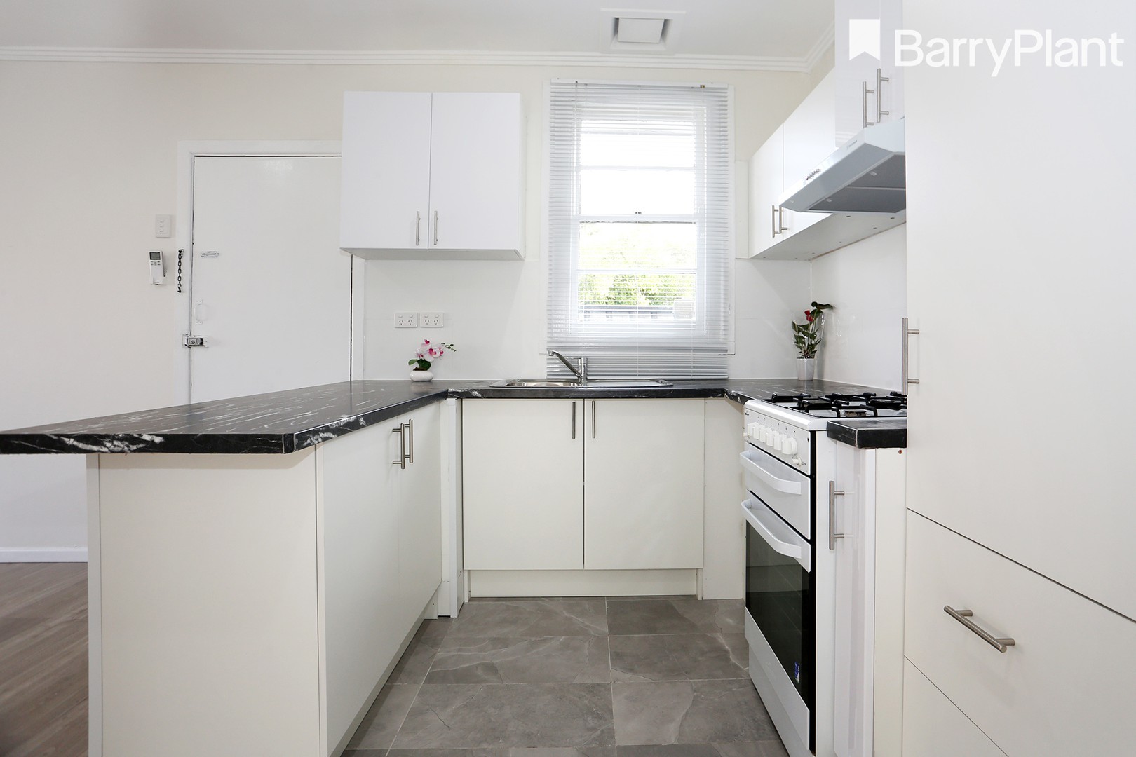 4/6 Birdwood Street, Frankston, VIC 3199, Frankston - Thumbnail 4