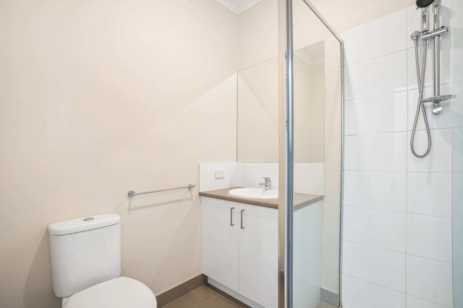 4/6 Chapman Crescent, East Geelong, VIC 3219, East Geelong - Thumbnail 6