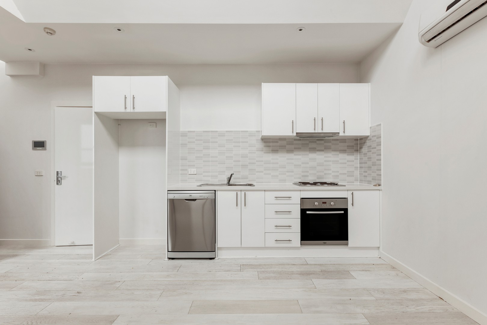 4/613 Plenty Road, Preston, VIC 3072, Preston - Thumbnail 2