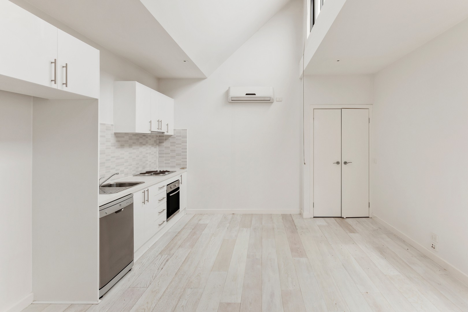 4/613 Plenty Road, Preston, VIC 3072, Preston - Thumbnail 4