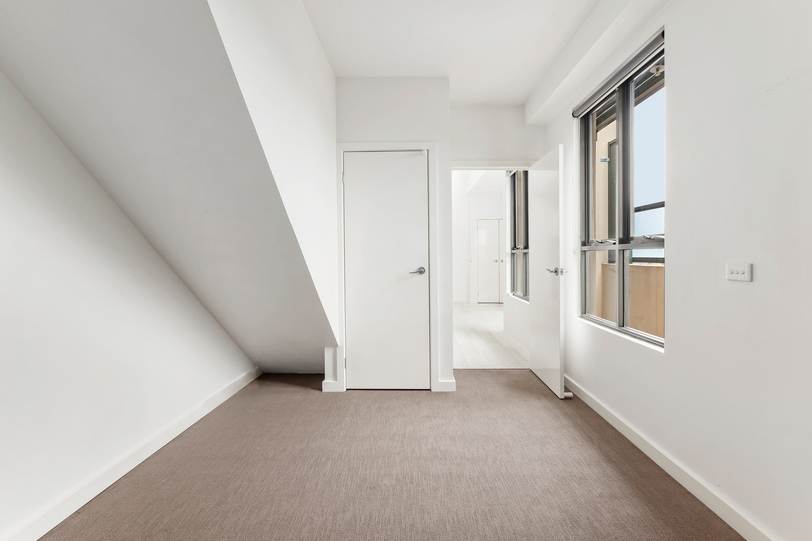 4/613 Plenty Road, Preston, VIC 3072, Preston - Thumbnail 3