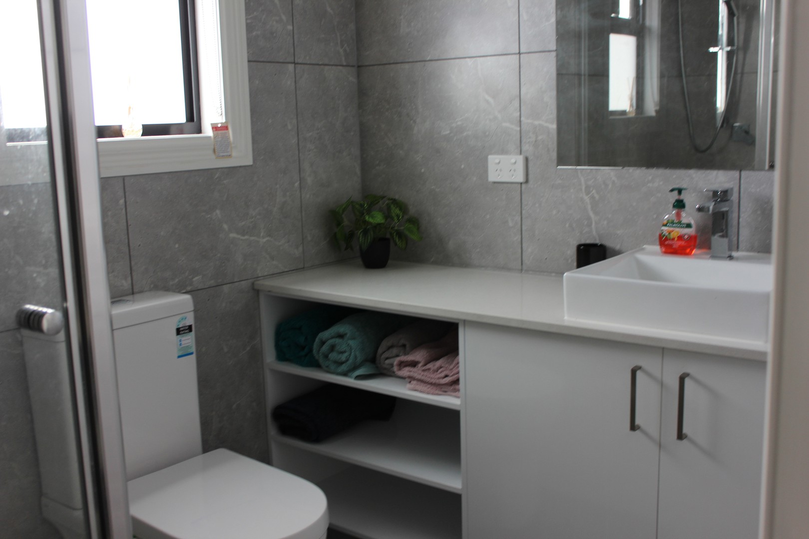 4/62 Andrews Avenue, Reservoir, VIC 3073, Reservoir - Thumbnail 6
