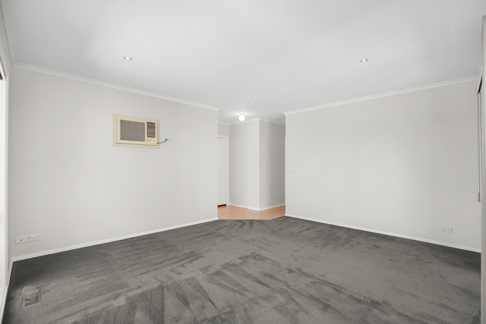 4/63 Devonshire Road, Watsonia, VIC 3087, Watsonia - Thumbnail 3
