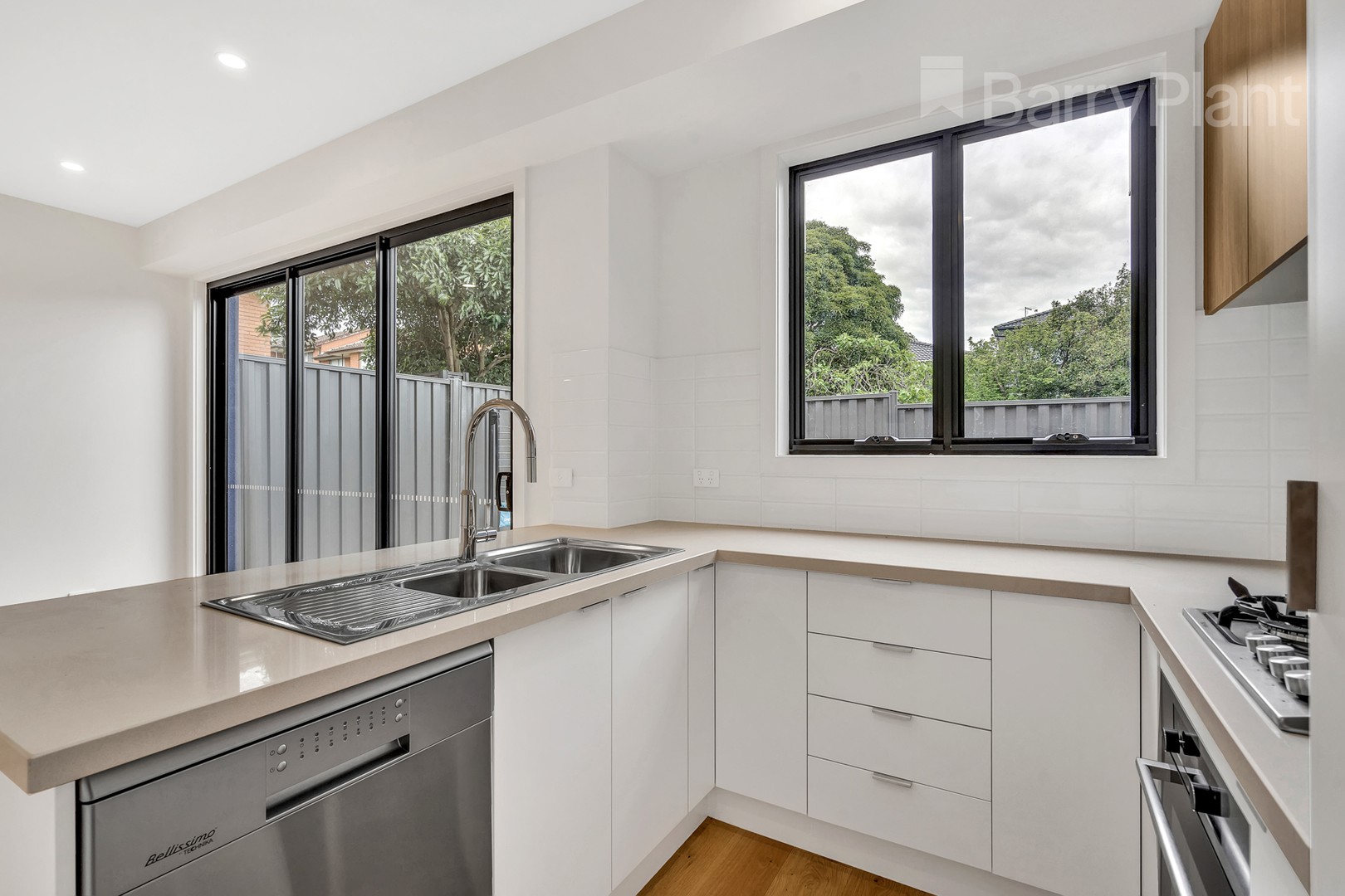 4/68 St Vigeons Road, Reservoir, VIC 3073 - Thumbnail 2 - 01/12/2025