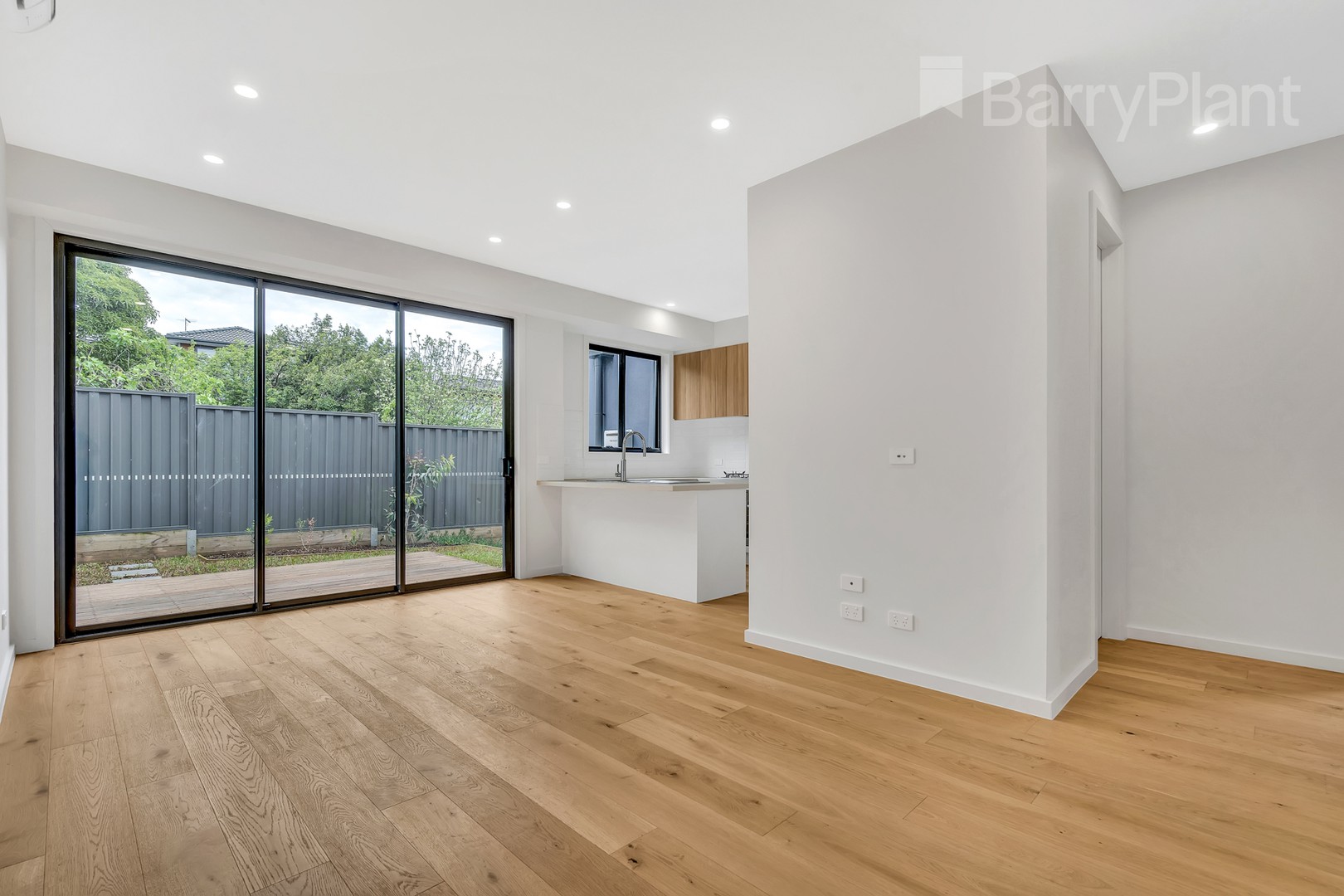 4/68 St Vigeons Road, Reservoir, VIC 3073, Reservoir - Thumbnail 5