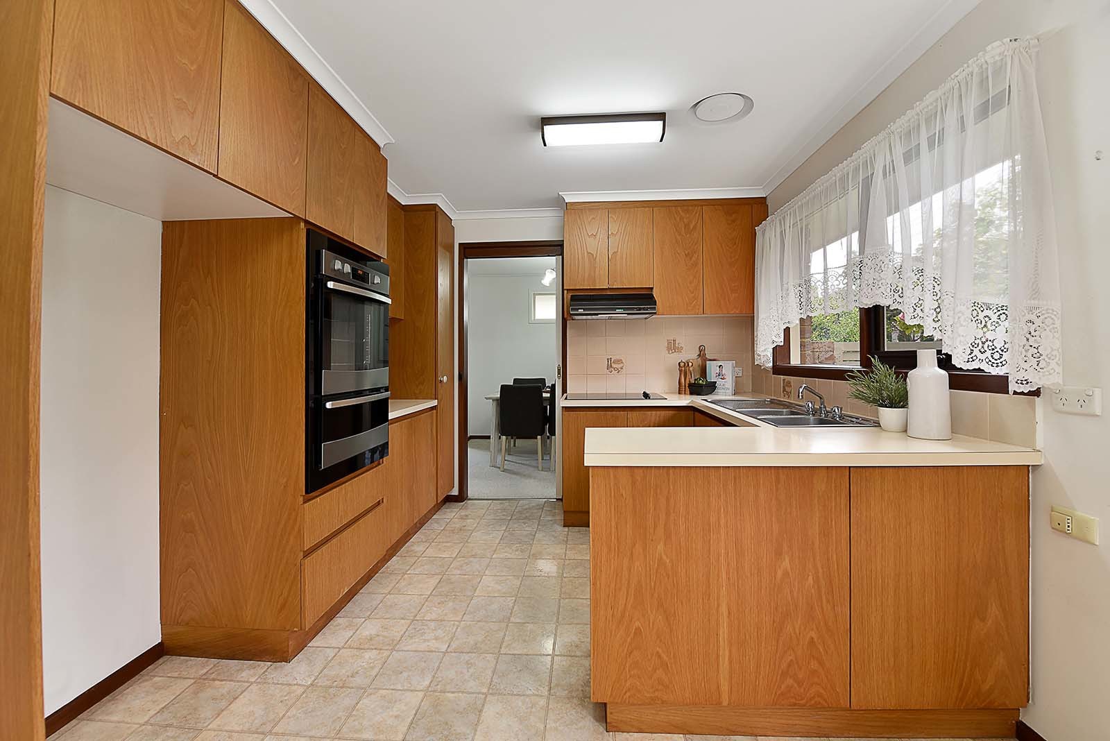 4/7-9 Glenmore Grove, Mount Waverley, VIC 3149, Mount Waverley - Thumbnail 5