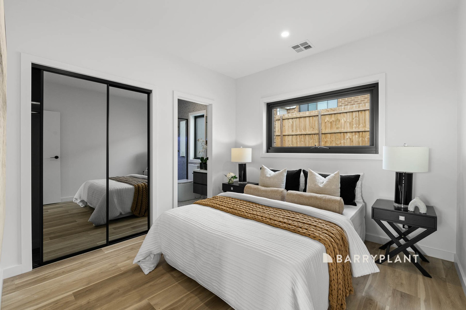 4/7 Dorothy StreetDoveton, vic 3177  - Leased, Doveton - Thumbnail 3