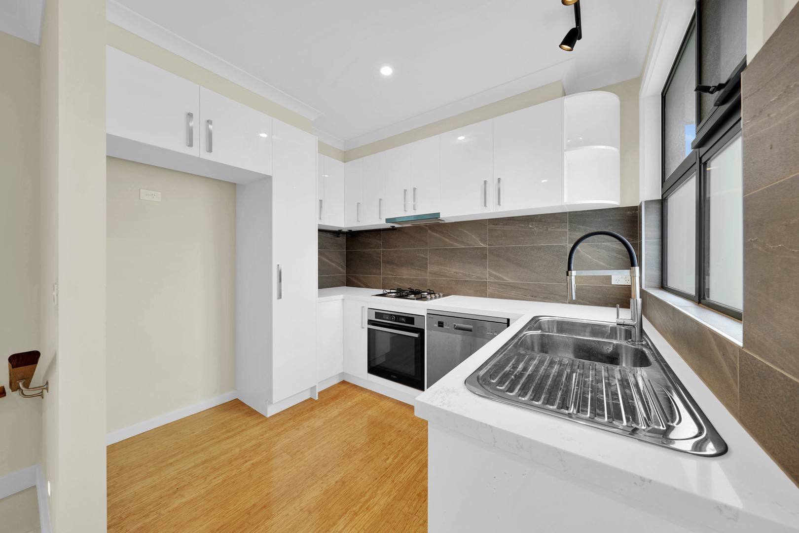 4/7 Lascelles Street, Springvale, VIC 3171, Springvale - Thumbnail 4