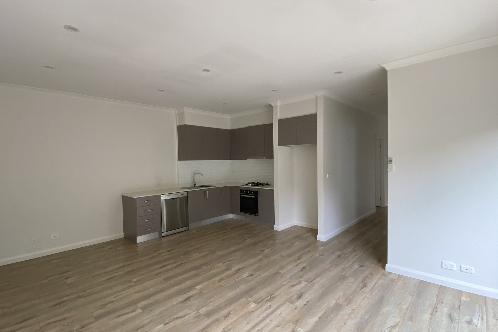 4/71-73 Newlands Road, Coburg North, VIC 3058, Coburg North - Thumbnail 2