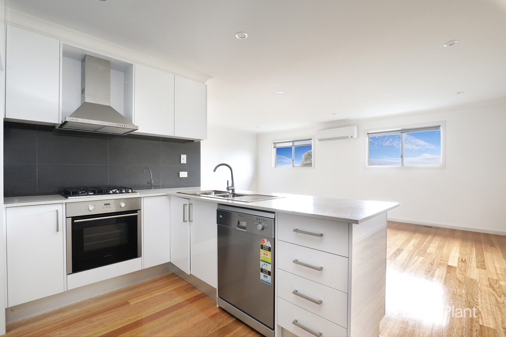 4/75 New Road, Oak Park, VIC 3046, Oak Park - Thumbnail 3