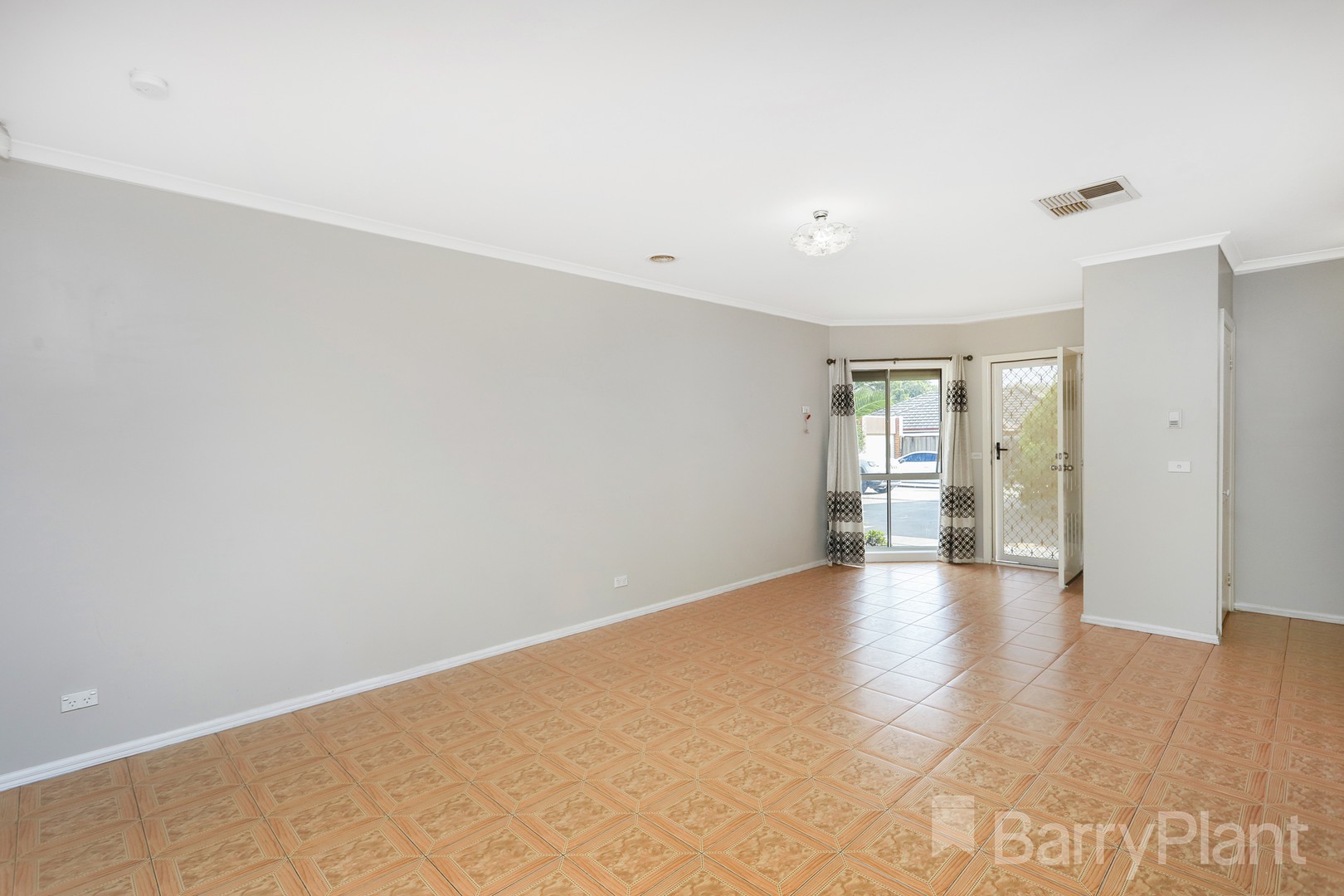 4/78-80 Anderson Road, Sunshine, VIC 3020, Sunshine - Thumbnail 2