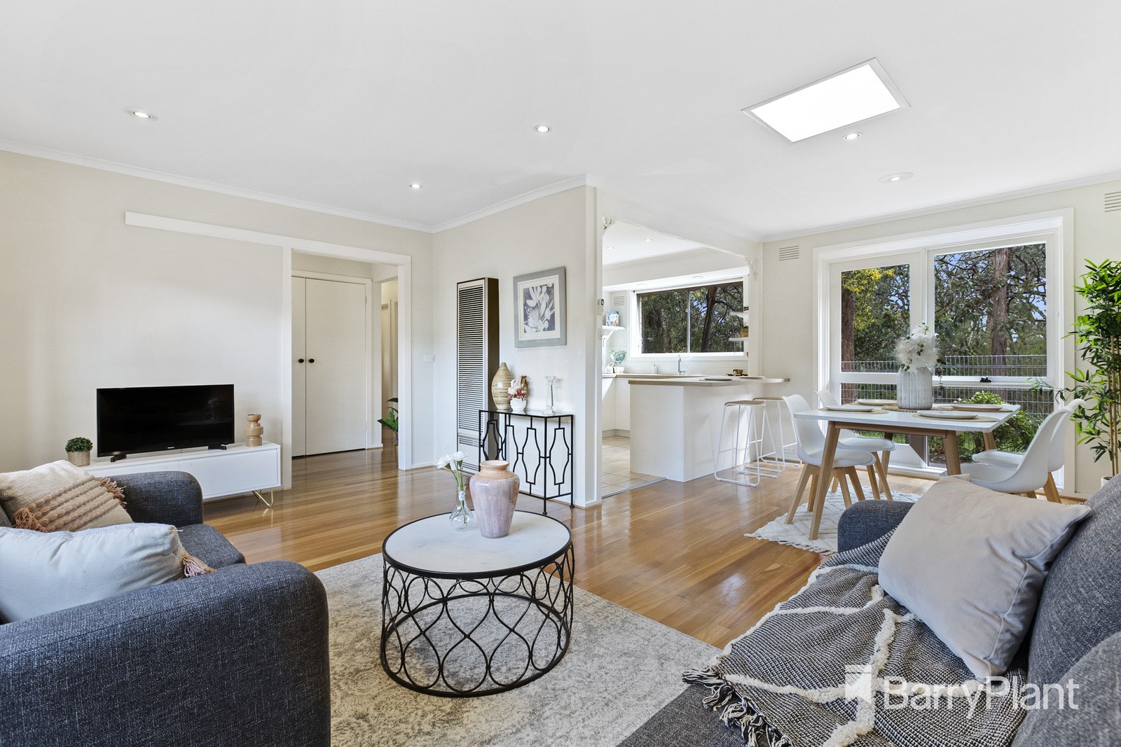 4/8-10 Portsmouth Street, Mount Waverley, VIC 3149, Mount Waverley - Thumbnail 3