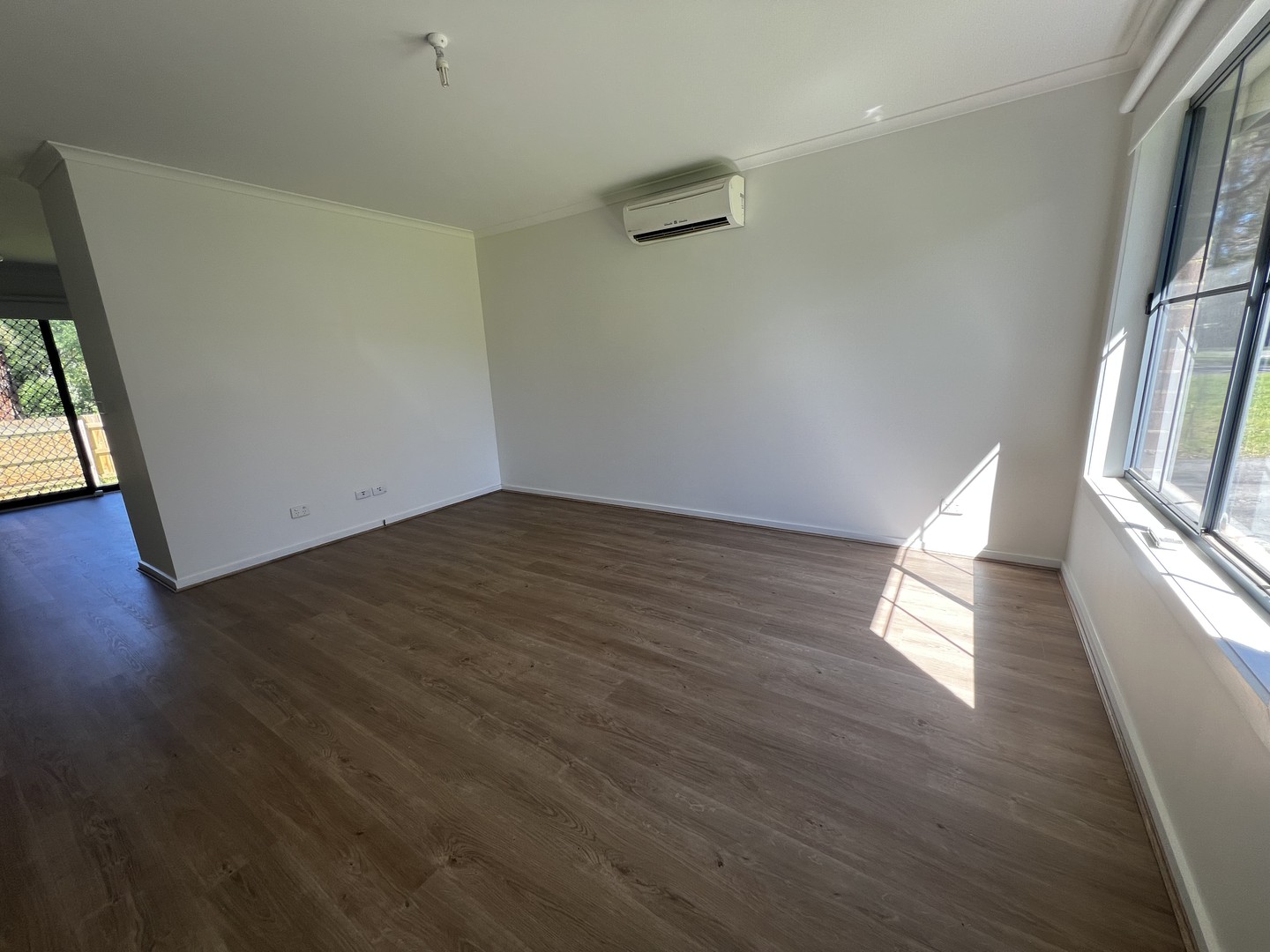 4/8-9 Holmes Court, Bayswater North, VIC 3153 - Thumbnail 1 - 29/10/2025
