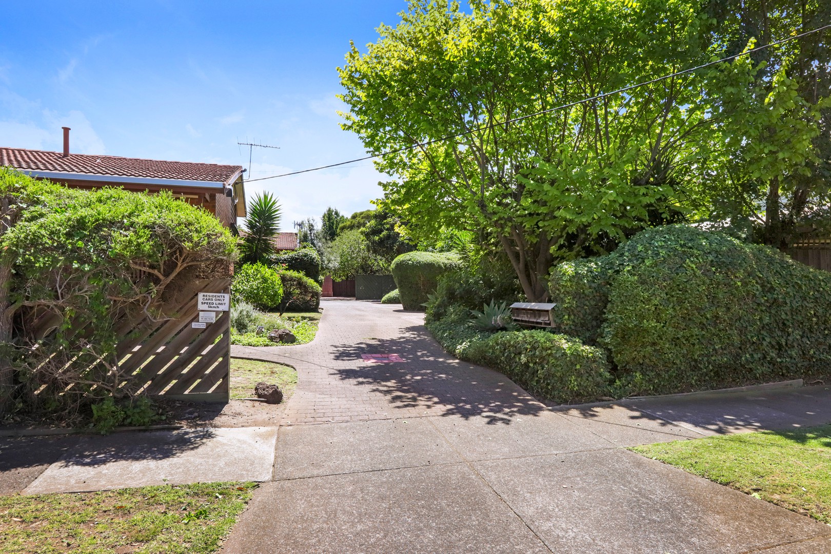 4/8 Alma Street, Aberfeldie, VIC 3040, Aberfeldie - Thumbnail 2