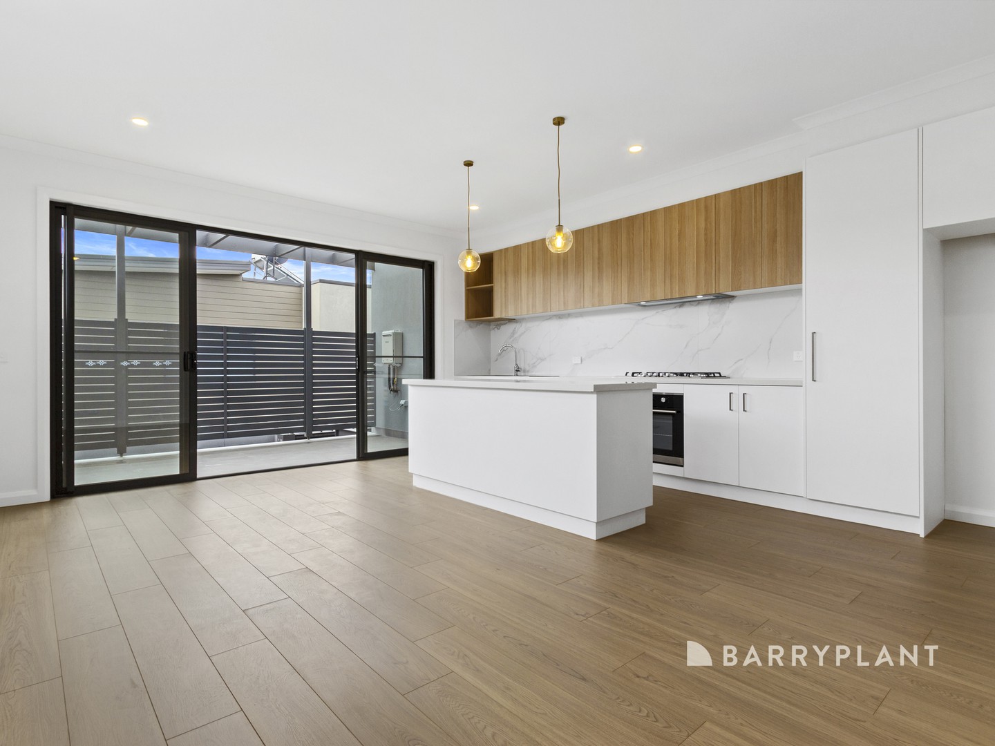 4/8 Mountain Gate Drive, Ferntree Gully, VIC 3156, Ferntree Gully - Thumbnail 2