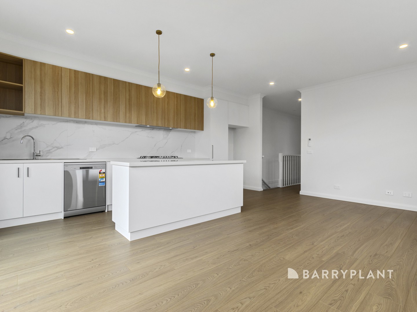 4/8 Mountain Gate Drive, Ferntree Gully, VIC 3156, Ferntree Gully - Thumbnail 3