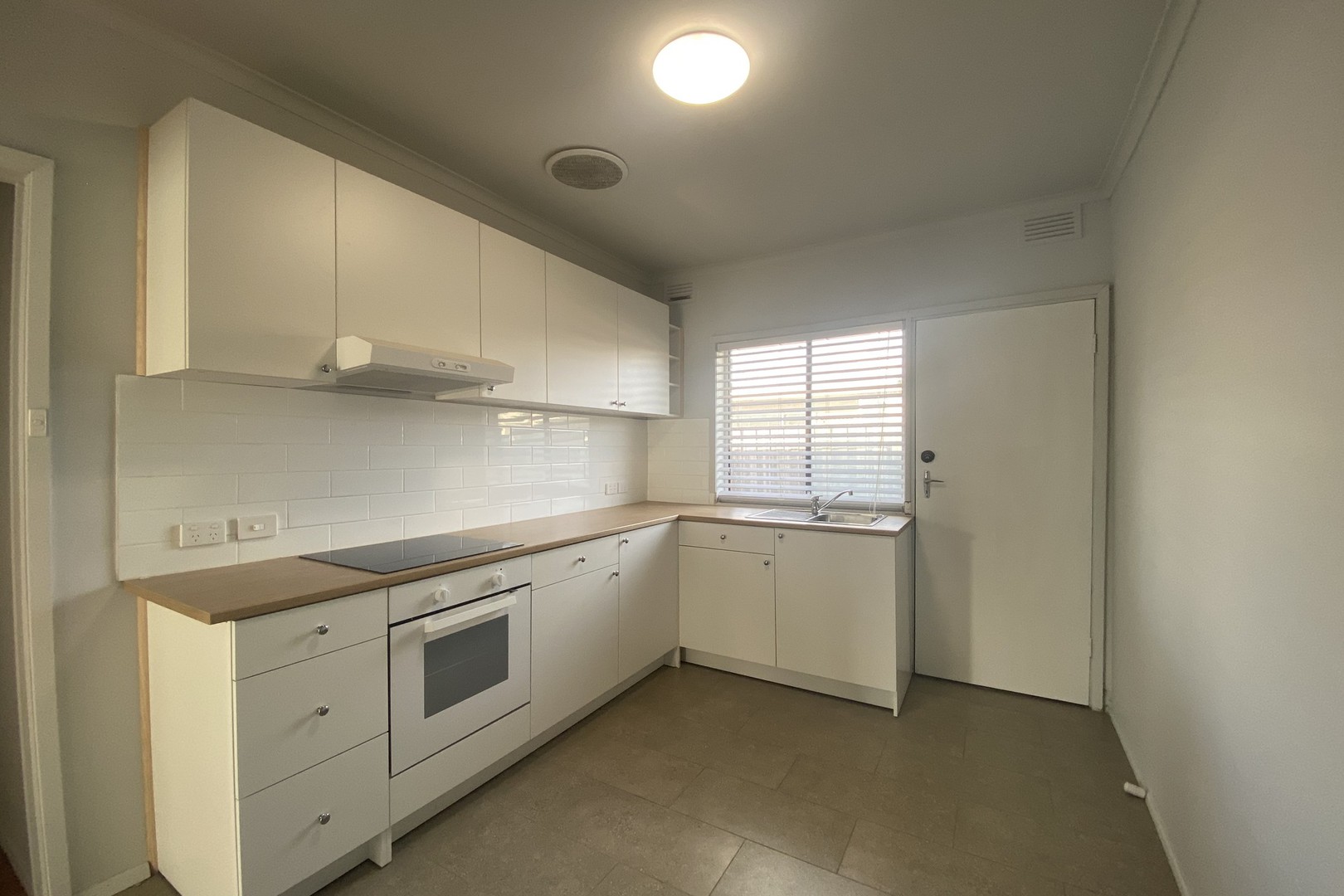 4/8 Storey Road, Reservoir, VIC 3073 - Thumbnail 1 - 15/09/2026