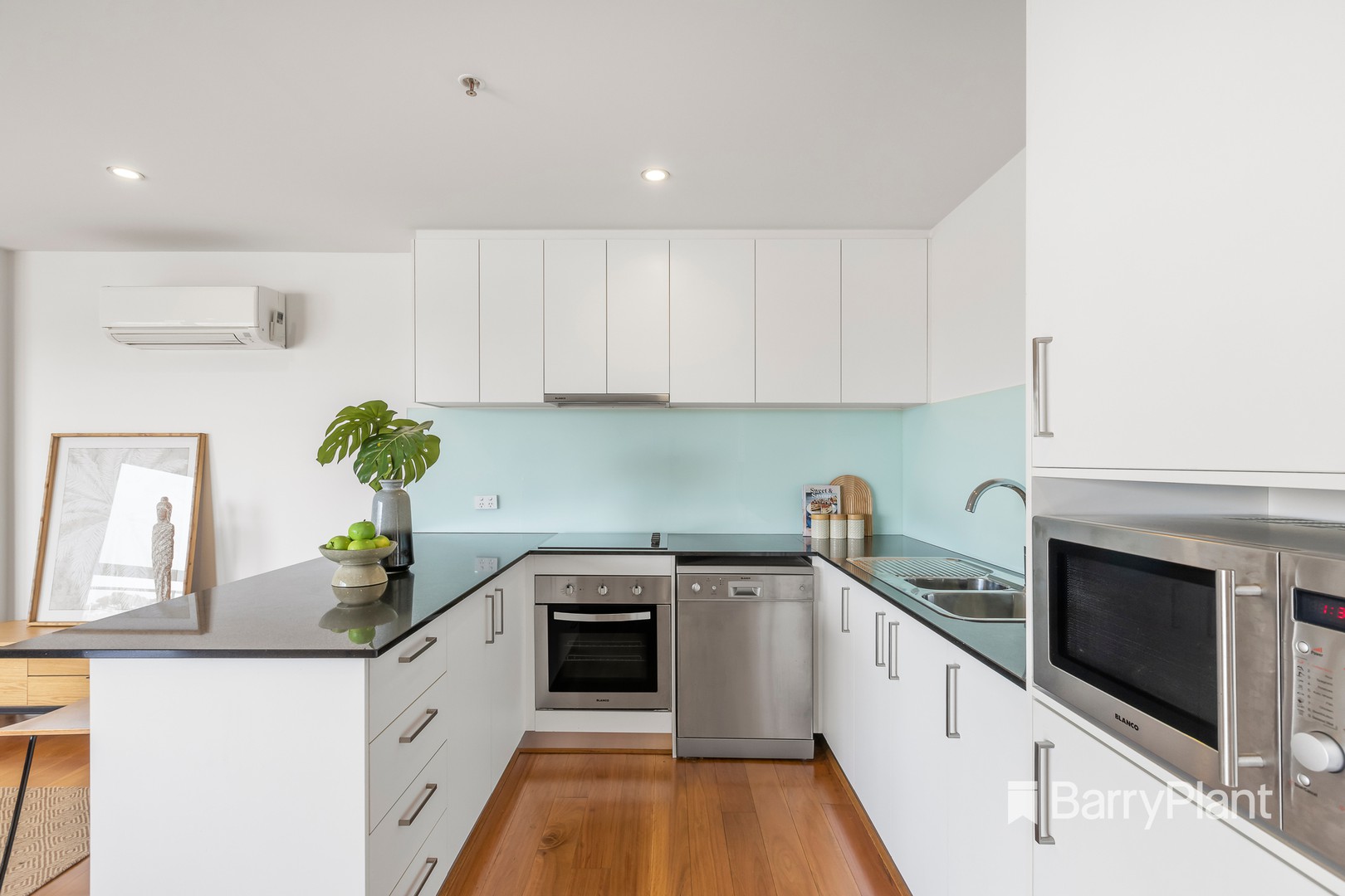 4/80 Balcombe Road, Mentone, VIC 3194, Mentone - Thumbnail 3