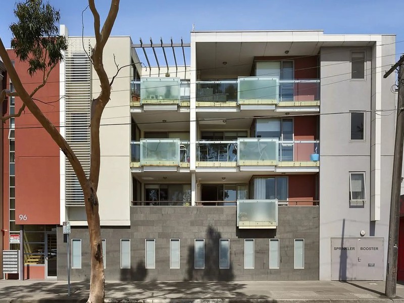 4/96 Mercer Street, Geelong, VIC 3220 - Image - 09/02/2026