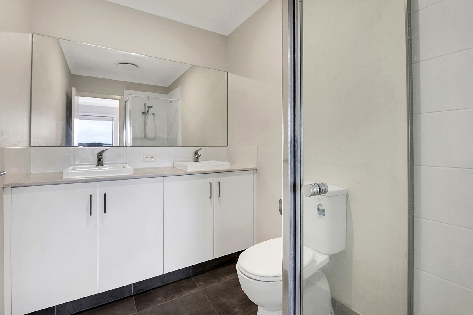 4 Abbington Street, Craigieburn, VIC 3064, Craigieburn - Thumbnail 5