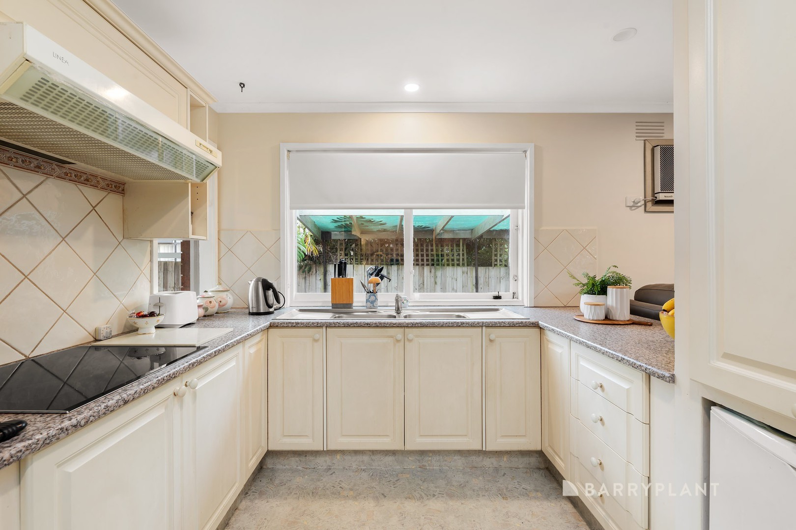4 Alkira Court, Wantirna, VIC 3152, Wantirna - Thumbnail 3