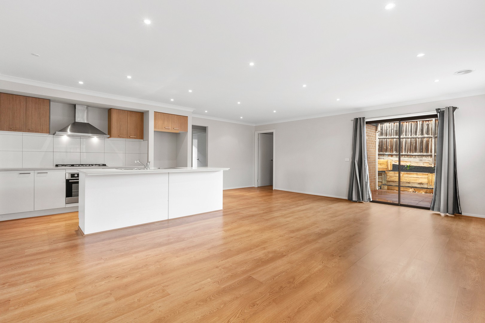 4 Allsop AvenueMernda, VIC 3754  - Leased, Mernda - Thumbnail 2
