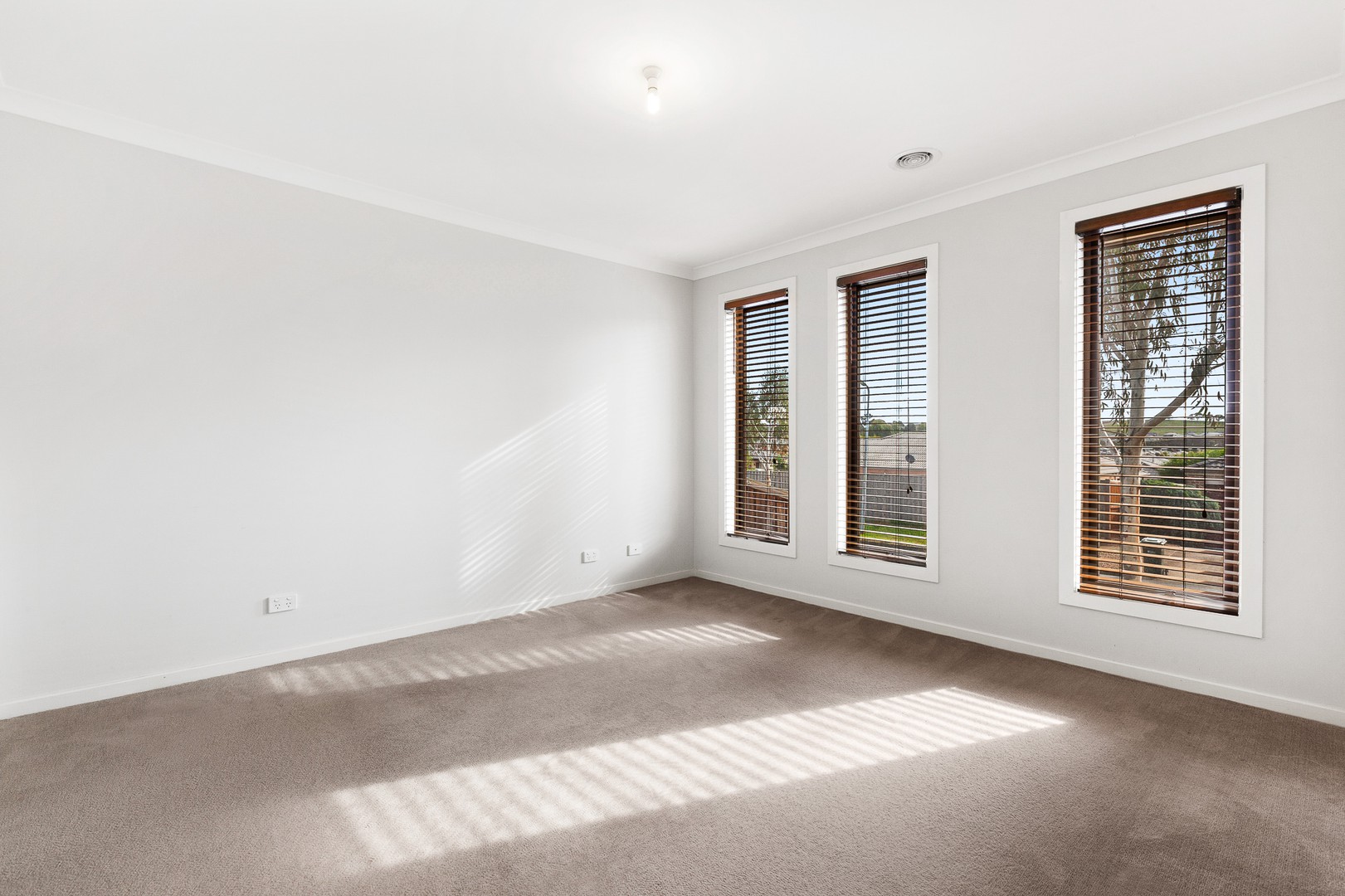 4 Allsop AvenueMernda, VIC 3754  - Leased, Mernda - Thumbnail 5