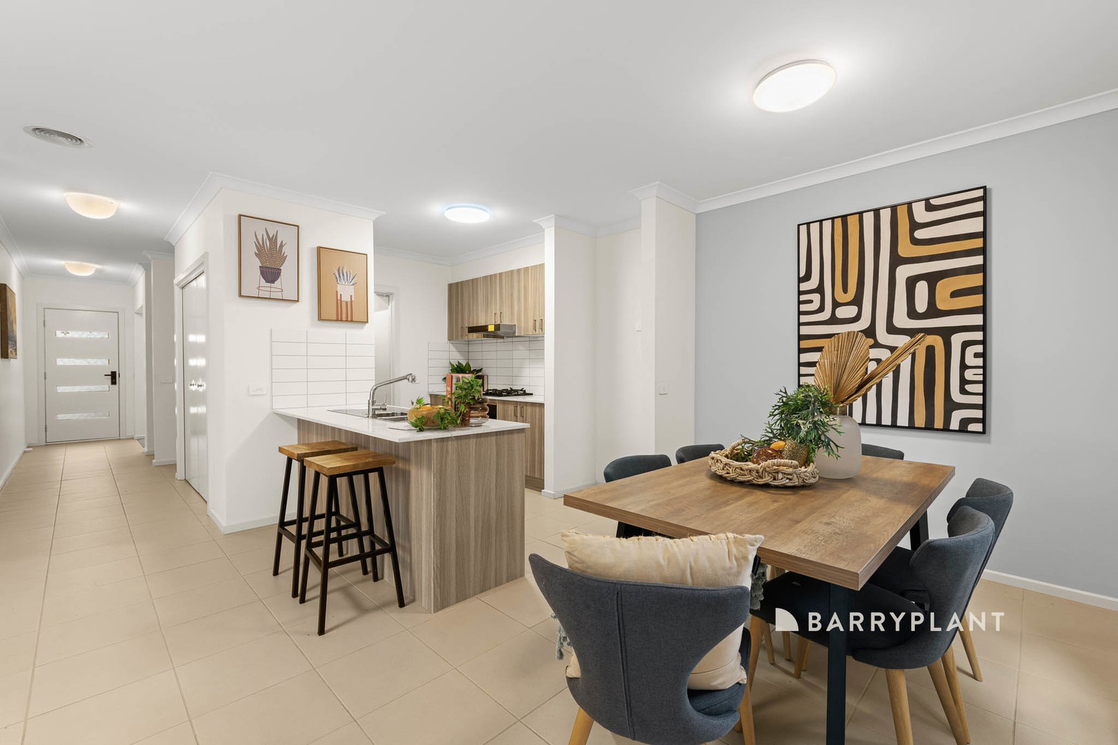 4 Allusive Walk, Narre Warren, VIC 3805, Narre Warren - Thumbnail 2