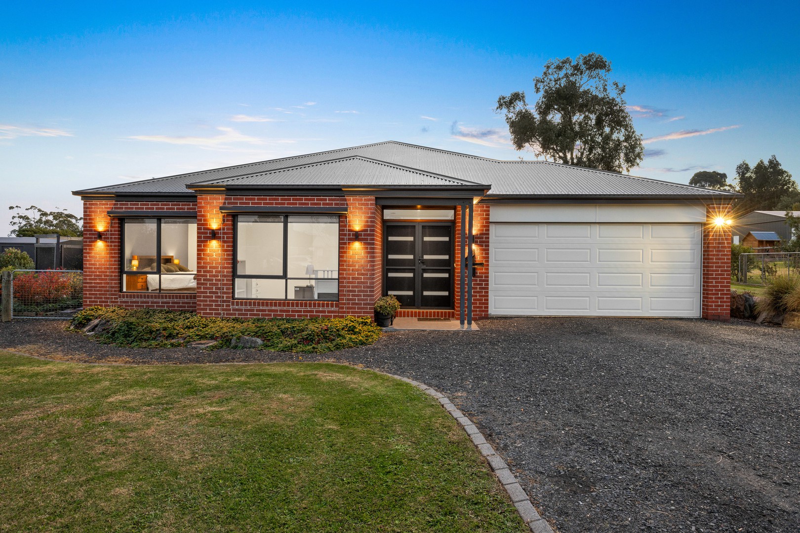4 Amelia Court, Drouin, VIC 3818, Drouin - Thumbnail 3