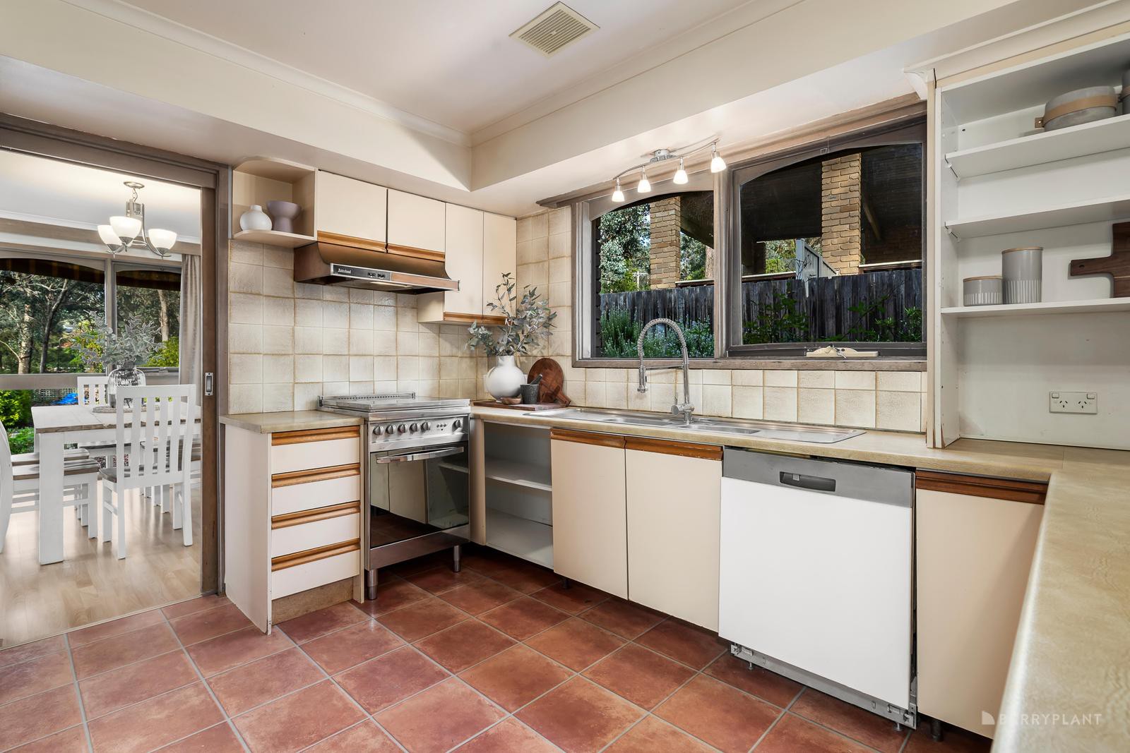 4 Ancona Court, Eltham, VIC 3095, Eltham - Thumbnail 4