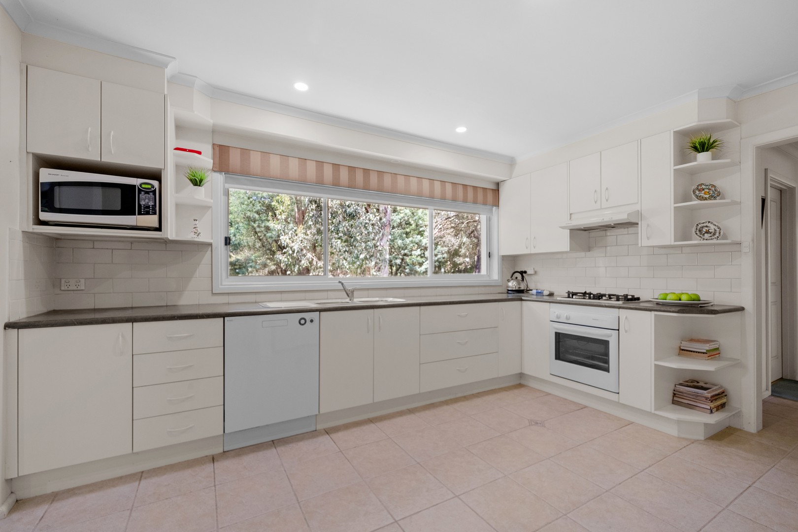 4 Anthony Court, Ringwood, VIC 3134, Ringwood - Thumbnail 4