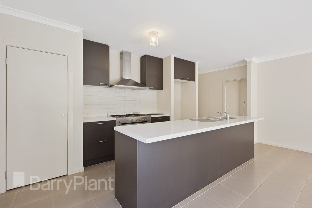 4 Arbourton Avenue, Aintree, VIC 3336 - Thumbnail 2 - 16/10/2025