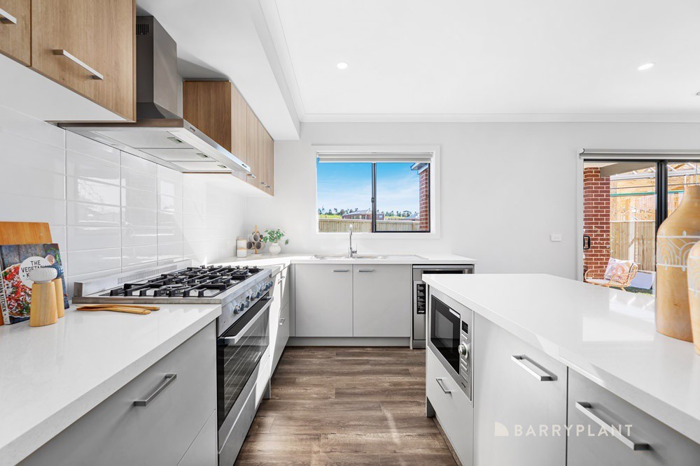 4 Argyle Drive, Mernda, VIC 3754, Mernda - Thumbnail 3