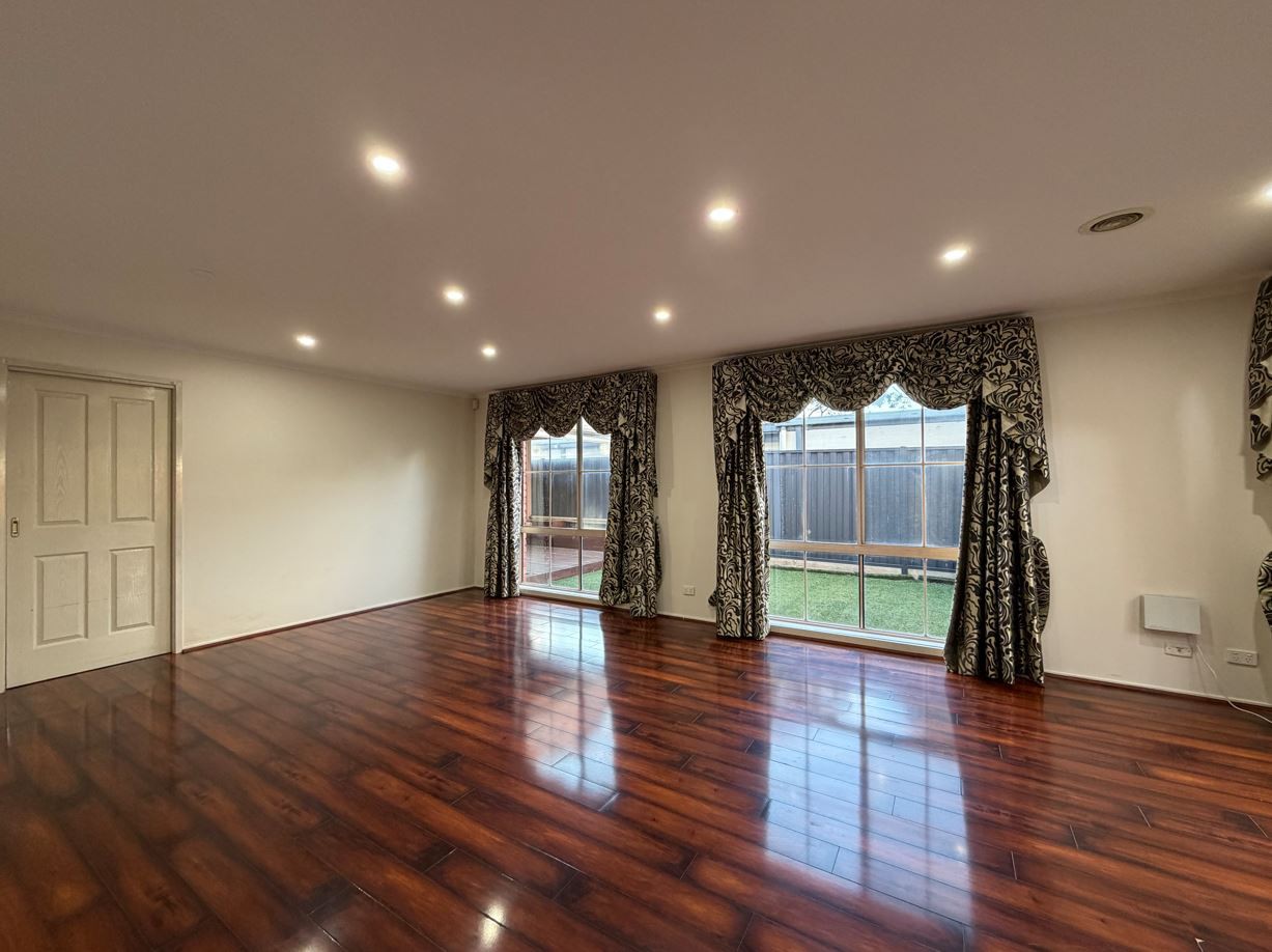 4 Armagh Crescent, Wantirna South, VIC 3152 - Thumbnail 1 - 22/06/2026
