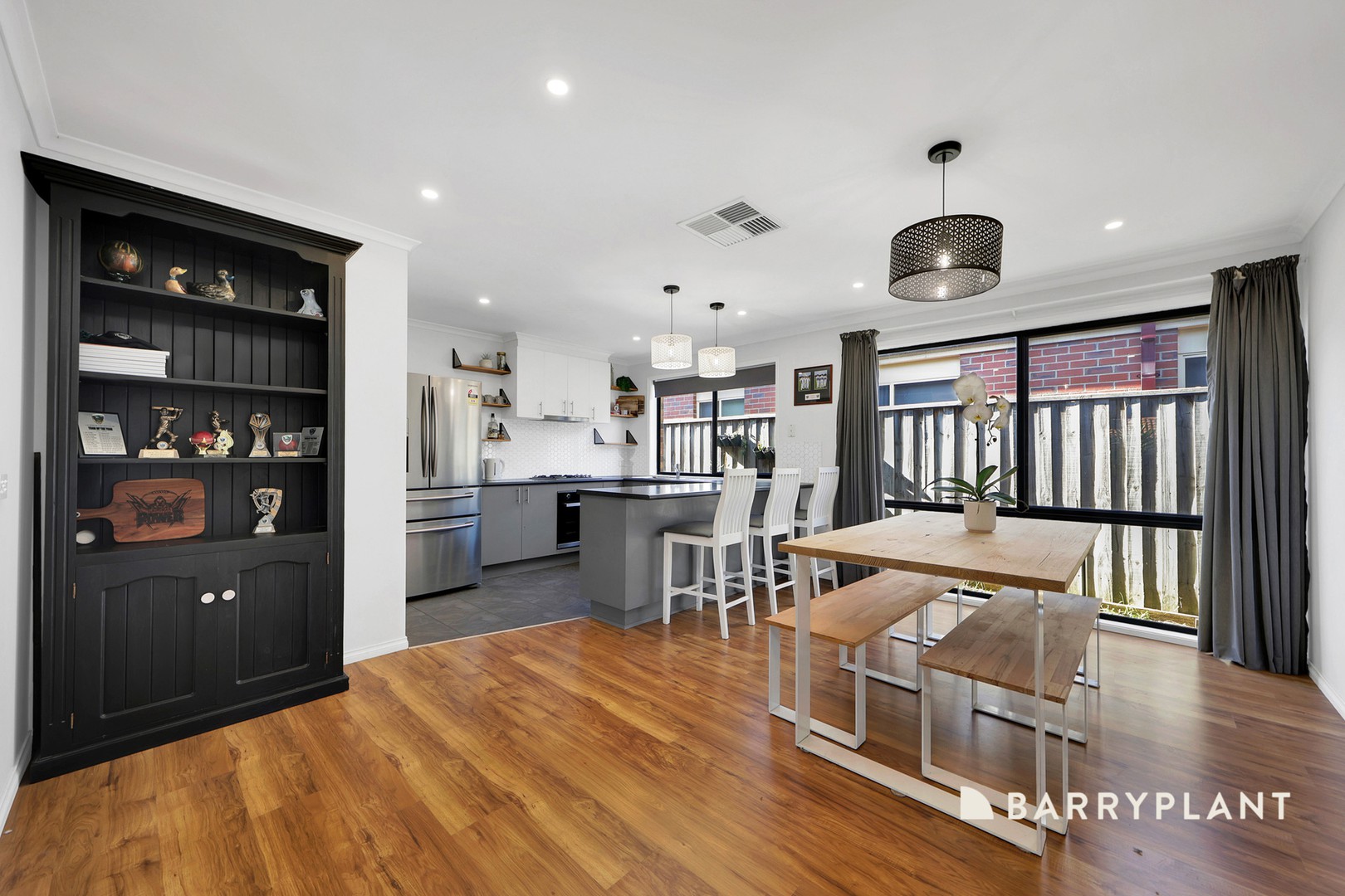 4 Arrowgrass Street, South Morang, VIC 3752, South Morang - Thumbnail 4