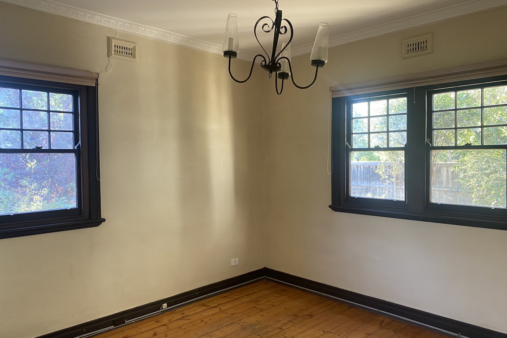 4 Avoca Crescent, Pascoe Vale, VIC 3044, Pascoe Vale - Thumbnail 8