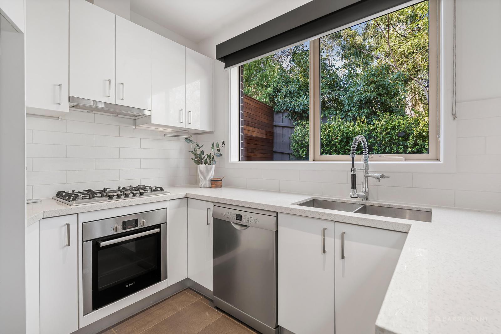 4 Ayr Court, Briar Hill, VIC 3088, Briar Hill - Thumbnail 5