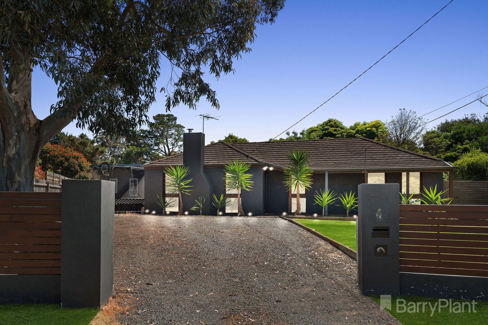 4 Baillie Court, Frankston, VIC 3199, Frankston - Thumbnail 2