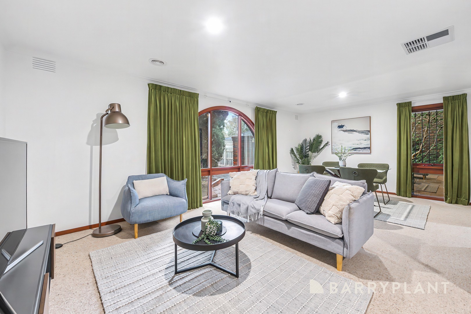 4 Ballard Close, Wantirna, VIC 3152 - Thumbnail 2 - 28/05/2026