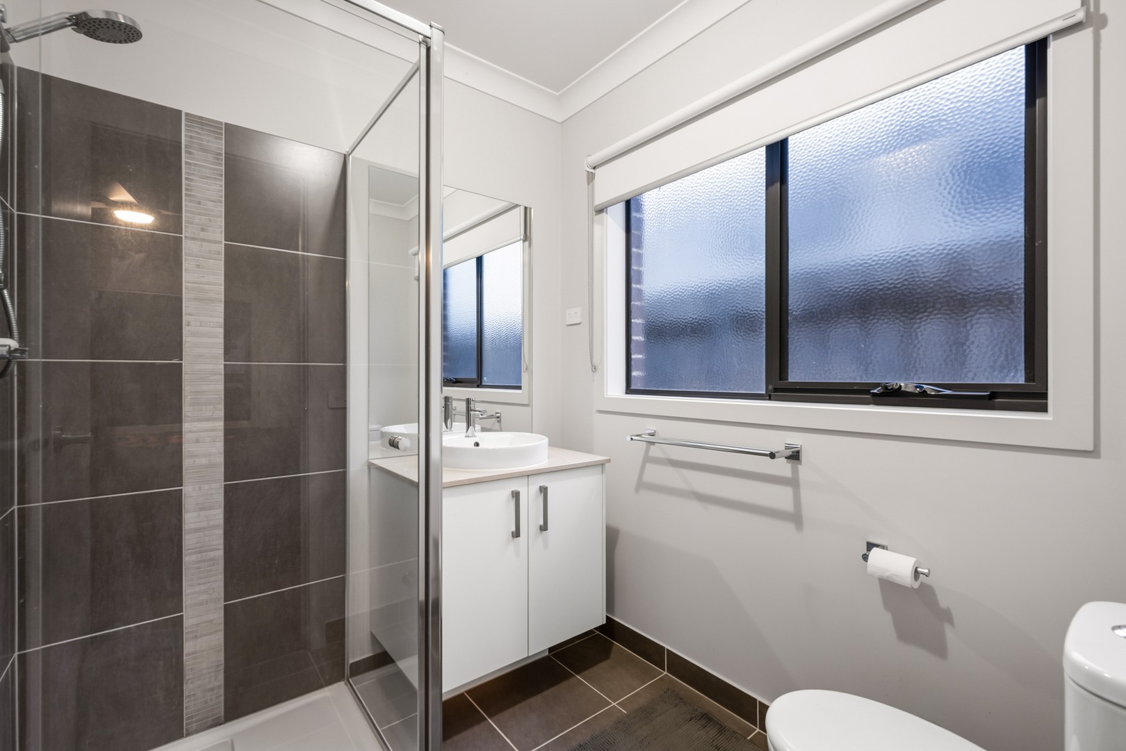 4 Barbara Avenue, Officer, VIC 3809, Officer - Thumbnail 7