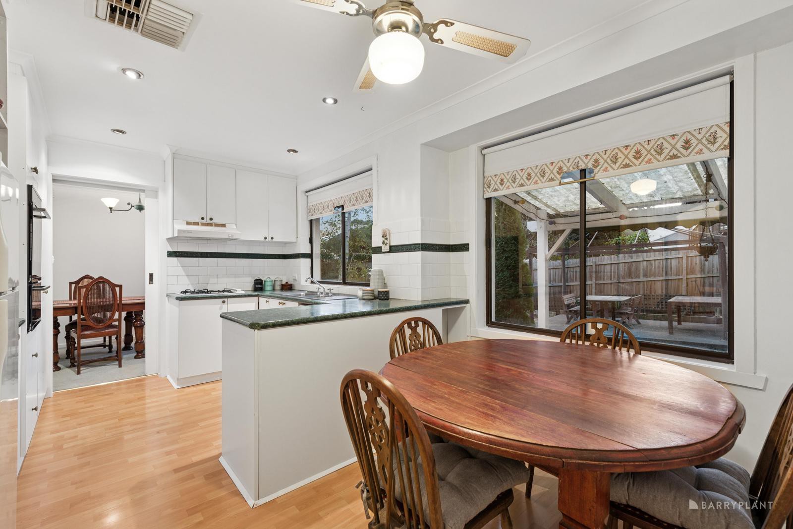 4 Barnesdale Drive, Vermont, VIC 3133, Vermont - Thumbnail 4