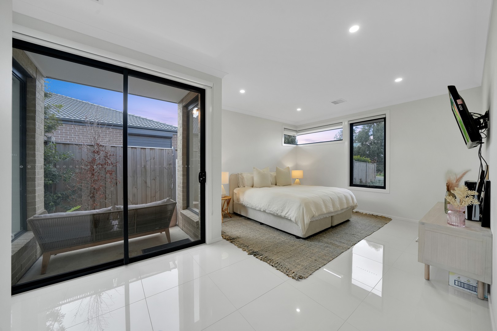 4 Basingstoke Road, Thornhill Park, VIC 3335, Thornhill Park - Thumbnail 4