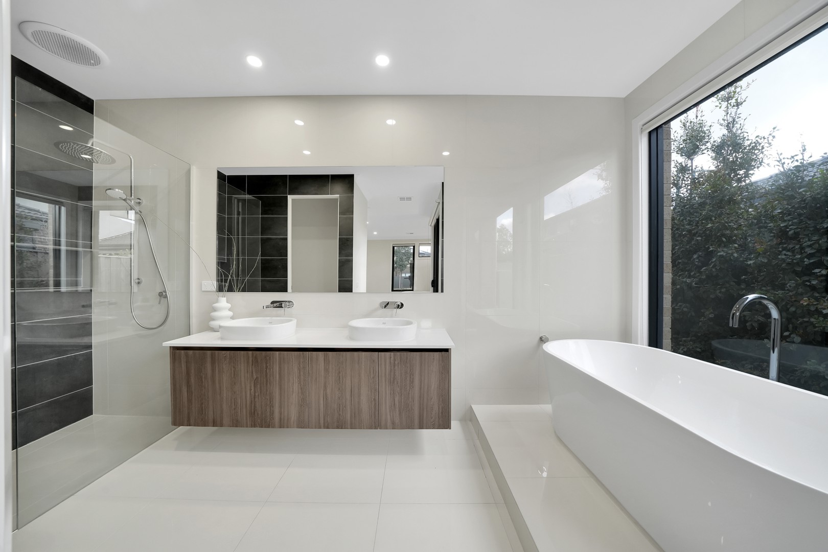 4 Basingstoke Road, Thornhill Park, VIC 3335, Thornhill Park - Thumbnail 5