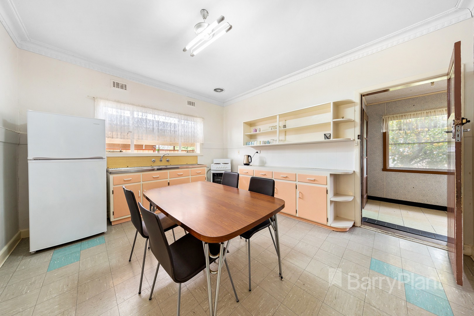 4 Beaver Street, St Albans, VIC 3021, St Albans - Thumbnail 4