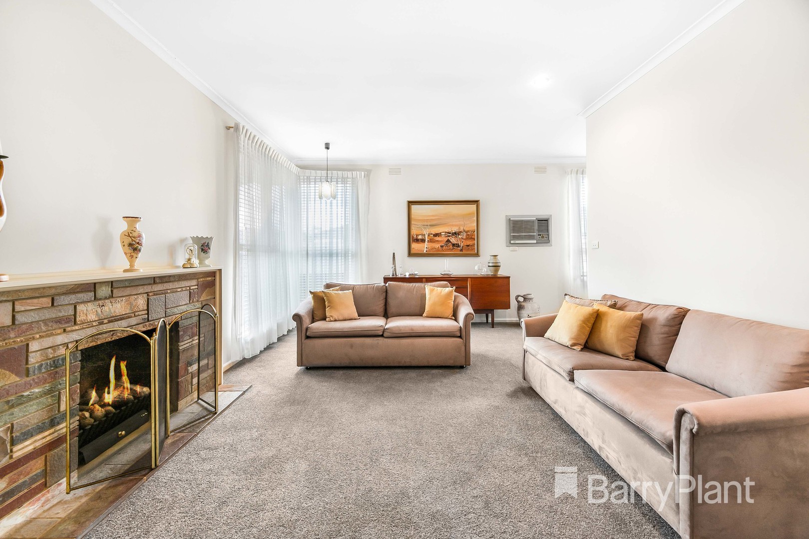 4 Beilby Street, Bayswater, VIC 3153 - Thumbnail 2 - 11/03/2022