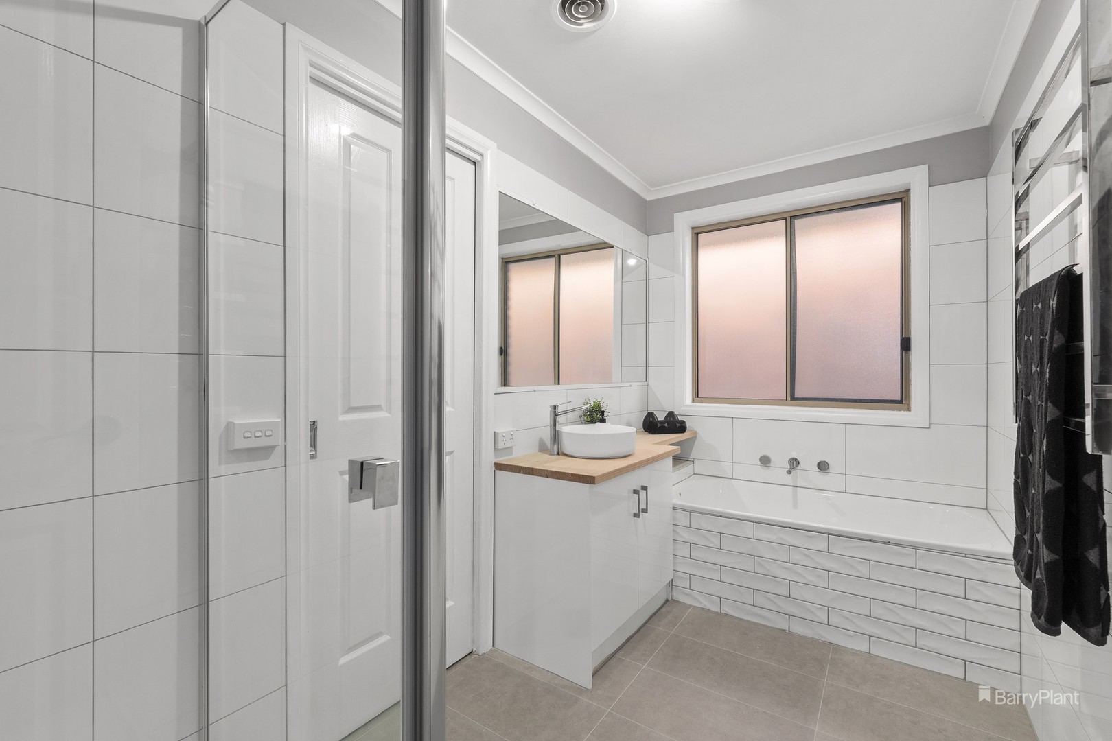 4 Bentley Way, Mill Park, VIC 3082, Mill Park - Thumbnail 6