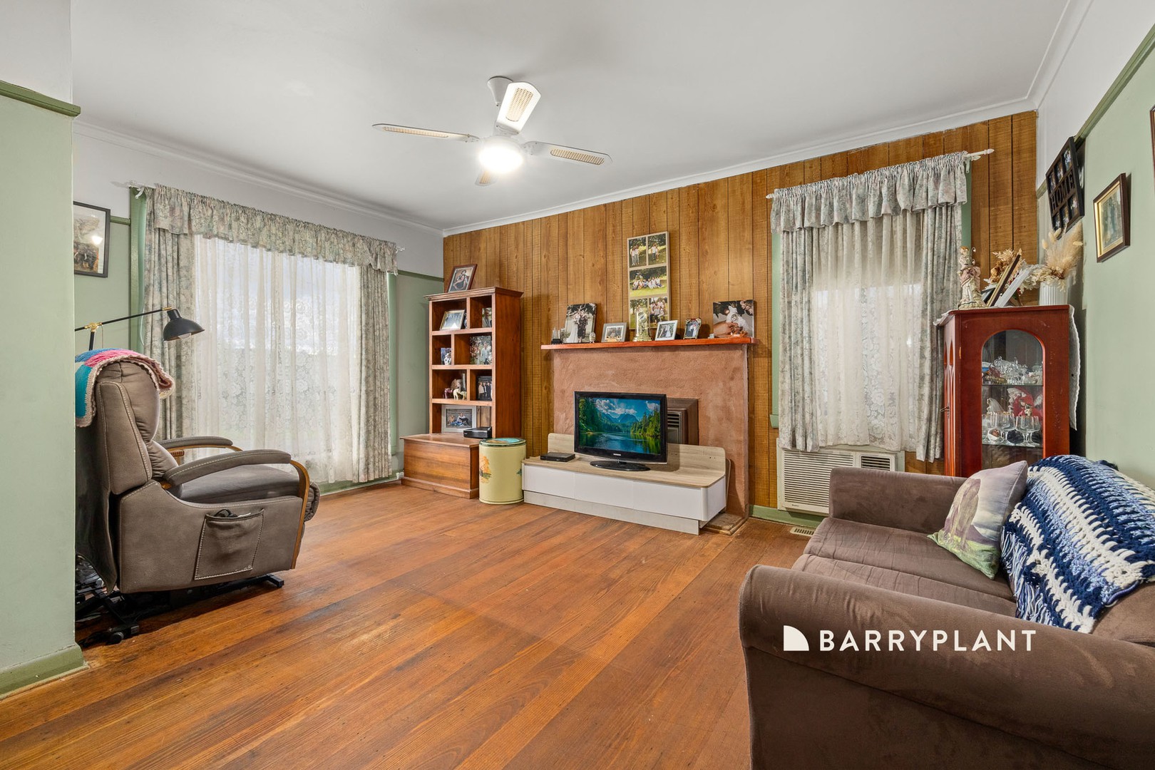 4 Bertram Street, Drouin, VIC 3818 - Thumbnail 2 - 17/08/2026