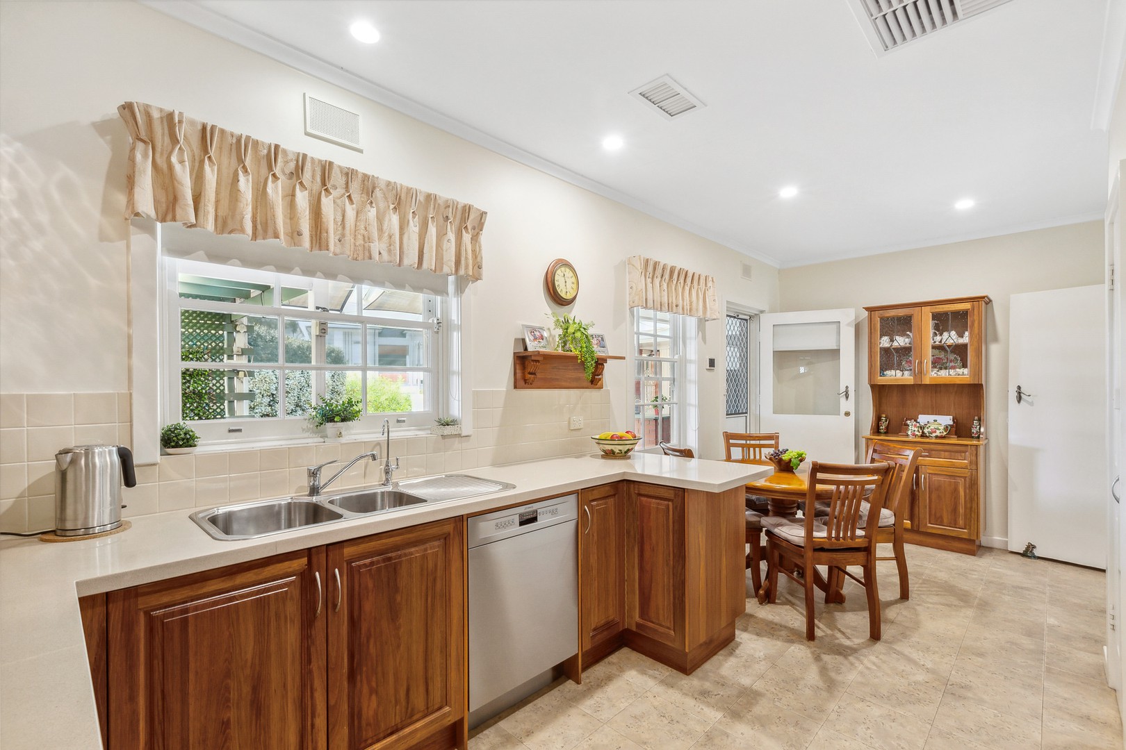 4 Bickham CourtDernancourt, SA 5075, Dernancourt - Thumbnail 4