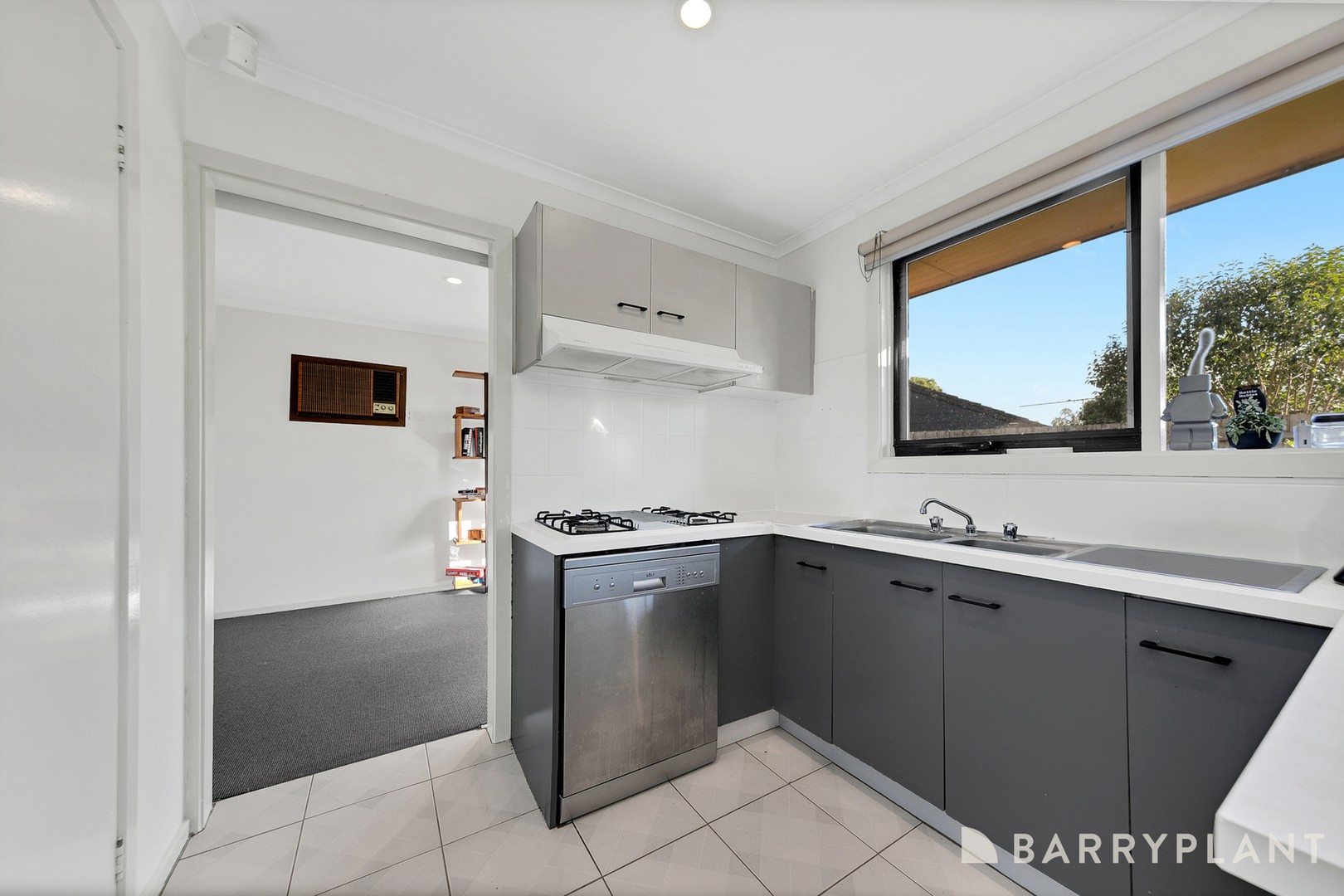 4 Birch Court, Mill Park, VIC 3082, Mill Park - Thumbnail 3
